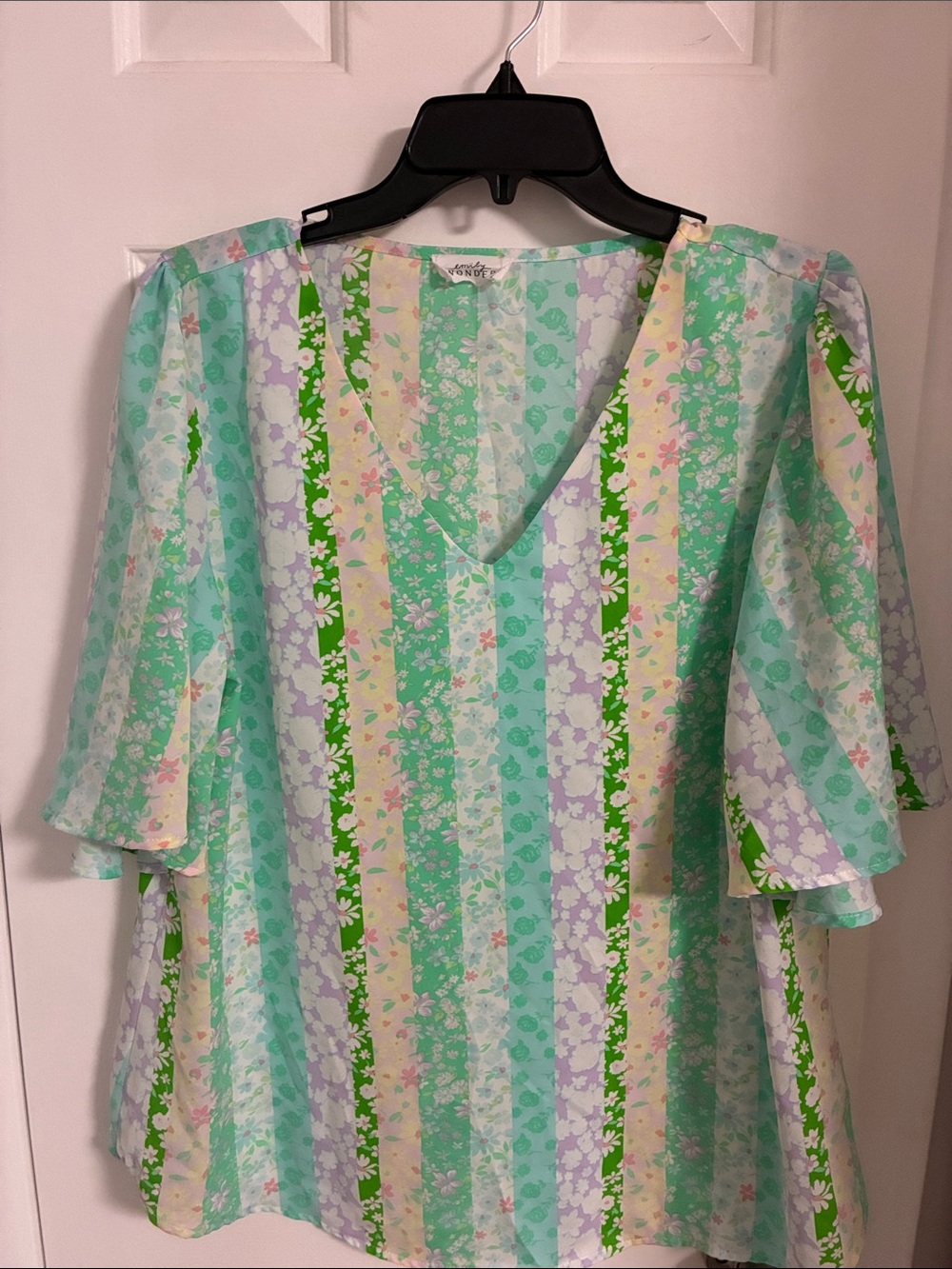Emily Wonder blouse